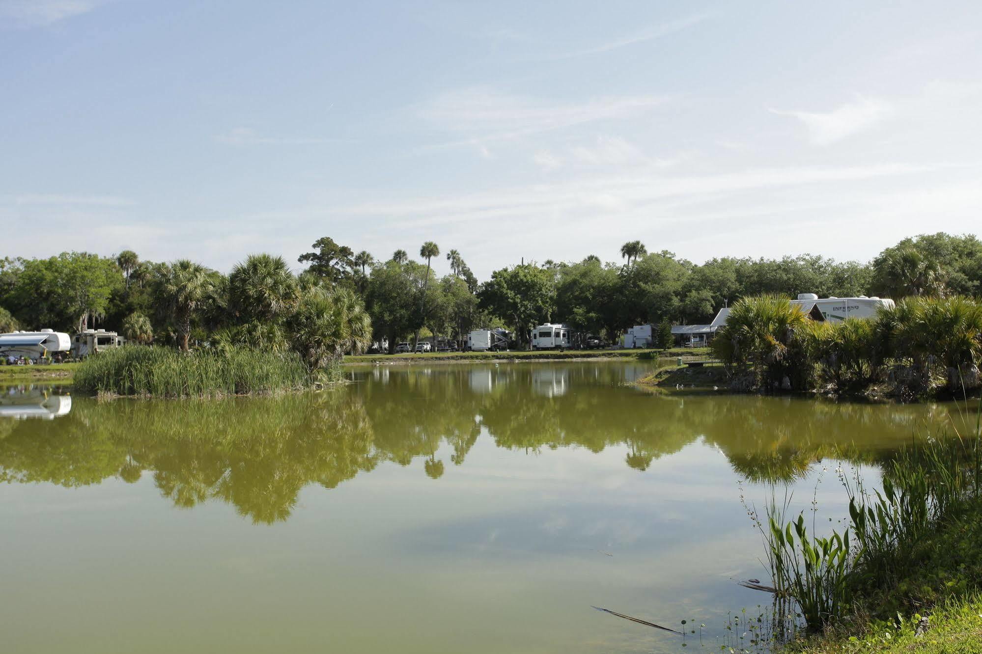 Crystal Isles Rv Resort Crystal River Eksteriør bilde